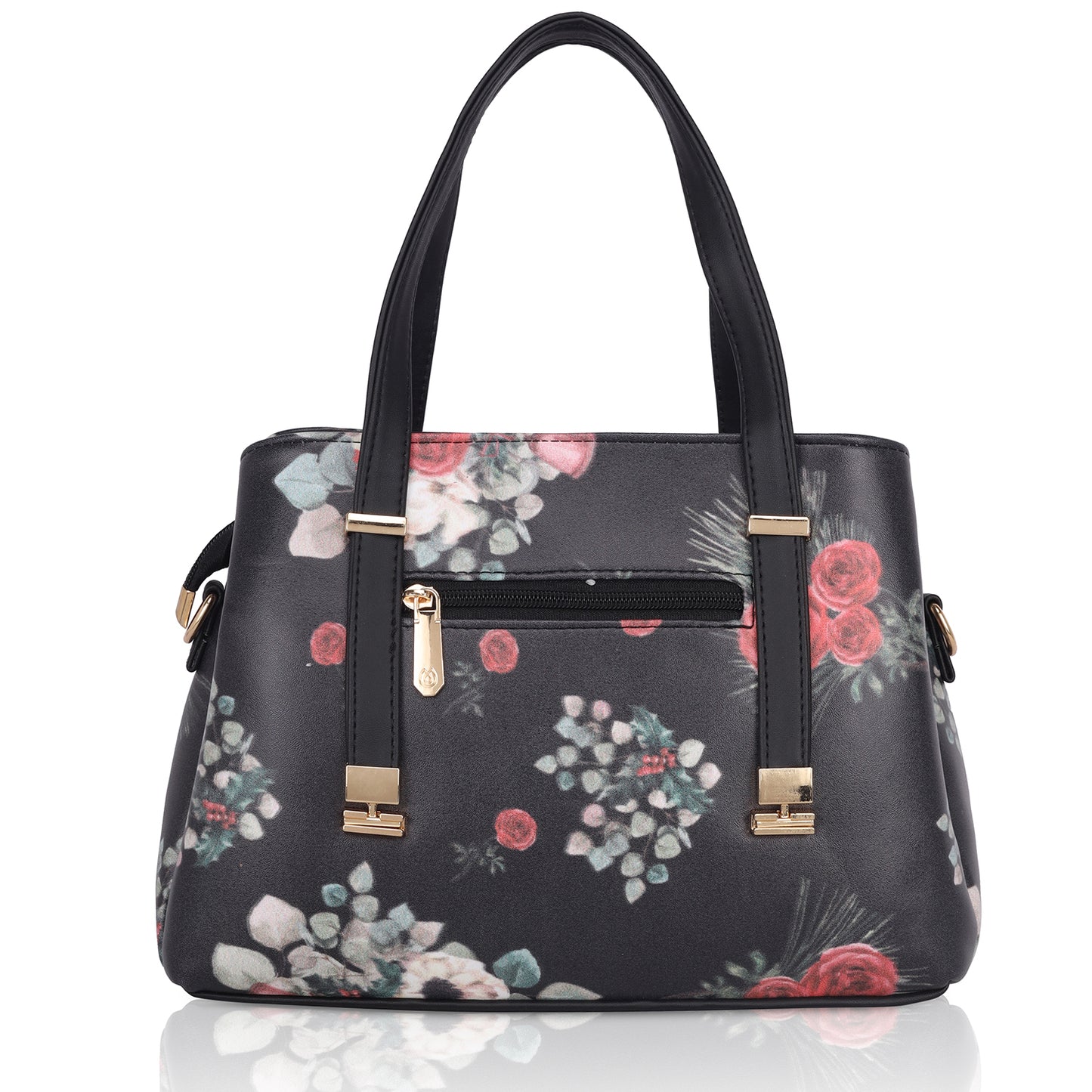 Celebrity handbags in black for evening look.