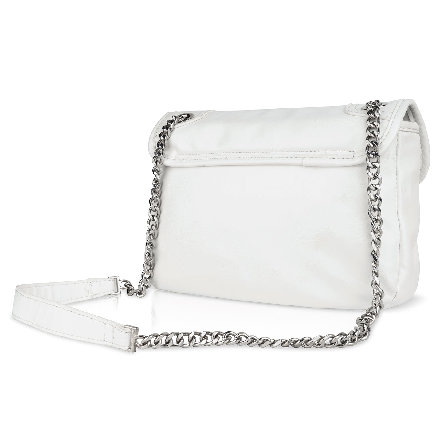Fashionable best chain sling bag, a sleek thick chain women sling bag for all occasions.