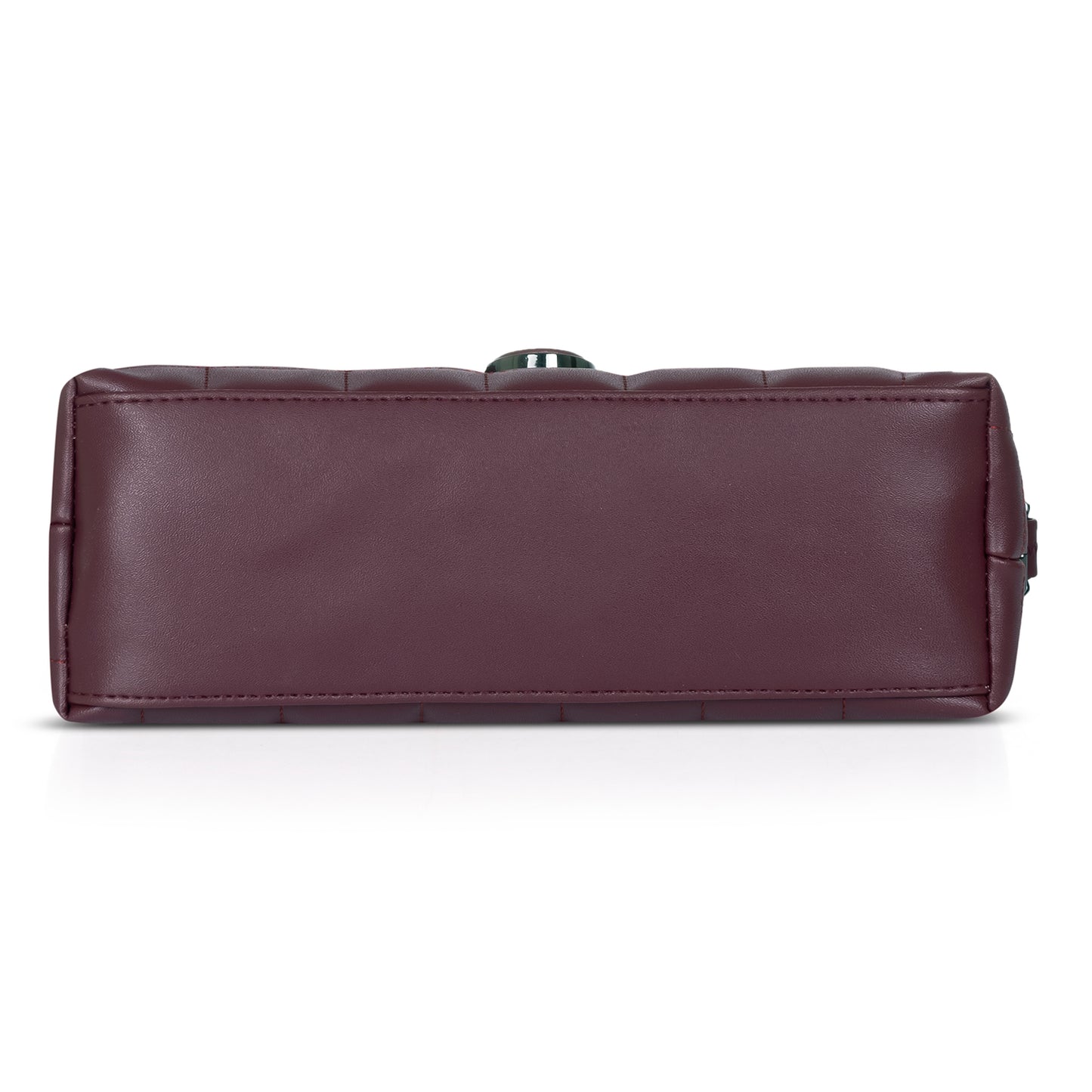 Elegant black crossbody bag for women, featuring a timeless quilted texture.
